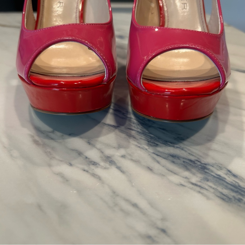 Marc Fisher EUC Platform Heels Size 8 Pink Orange Red Peep Toe - Picture 2 of 6